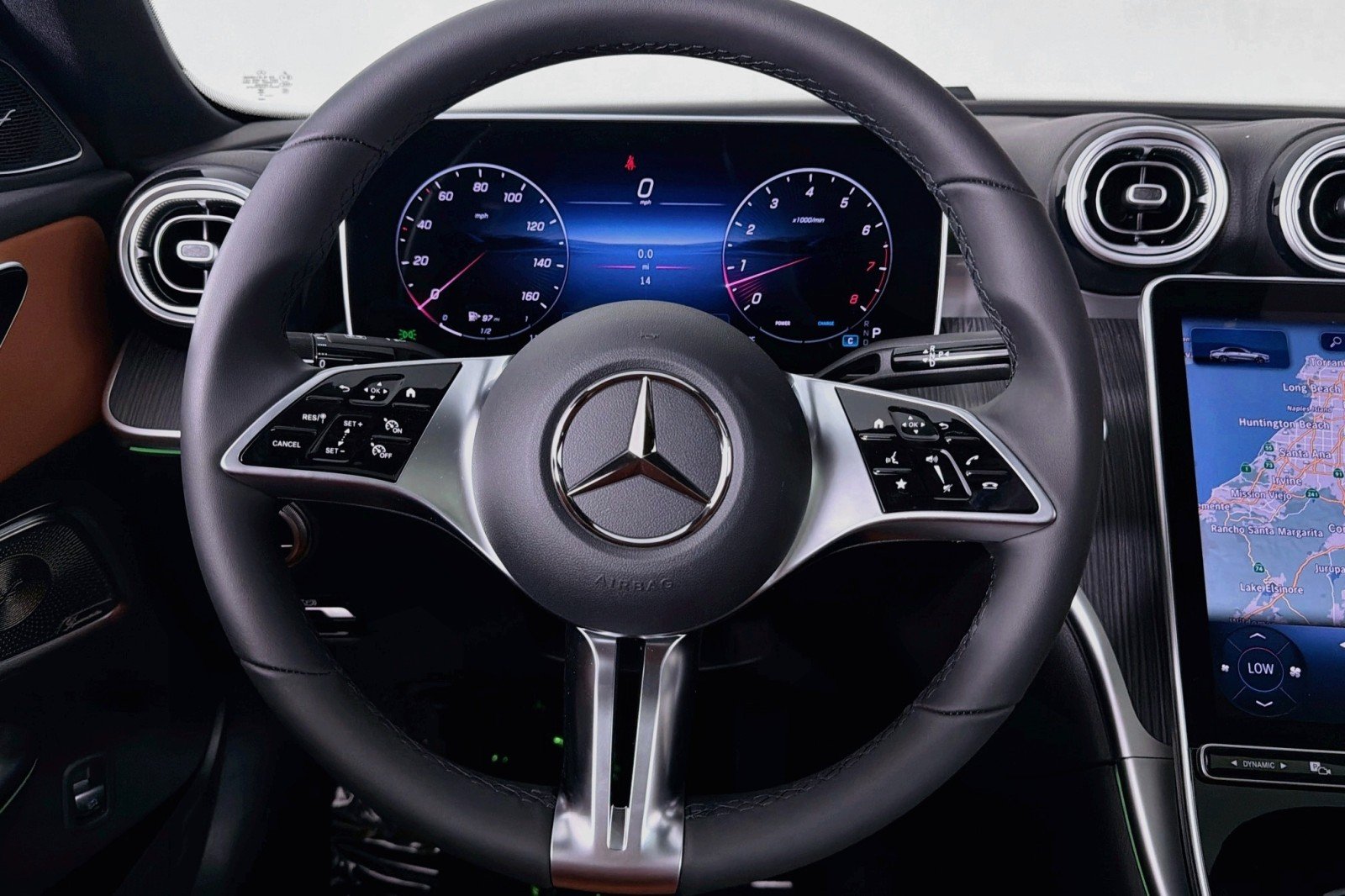 New 2026 Polar White Mercedes-Benz C 300 Sedan image 17