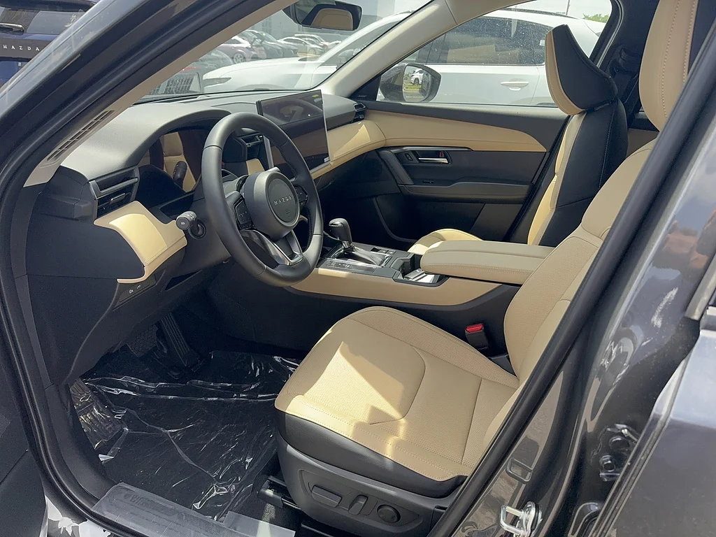 New 2026 Machine Gray Metallic Mazda 2.5 S Premium Plus AWD image 9