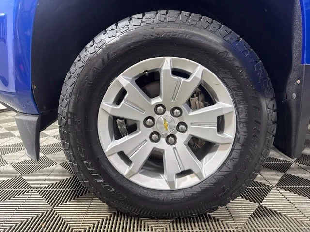Used 2019 Blue Chevrolet LT image 10