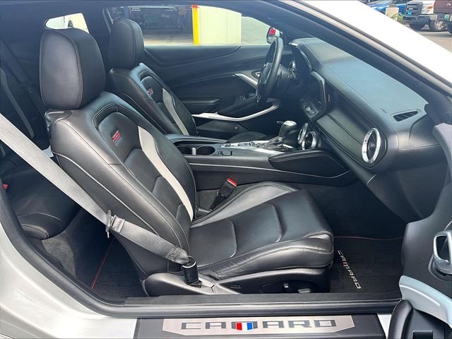 Used 2018 Silver Chevrolet SS image 7