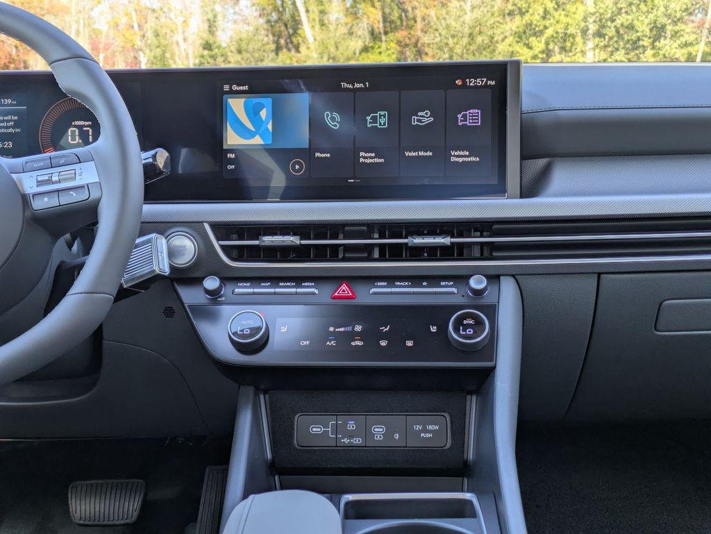 2026 Hyundai Sonata SEL - Photo 17