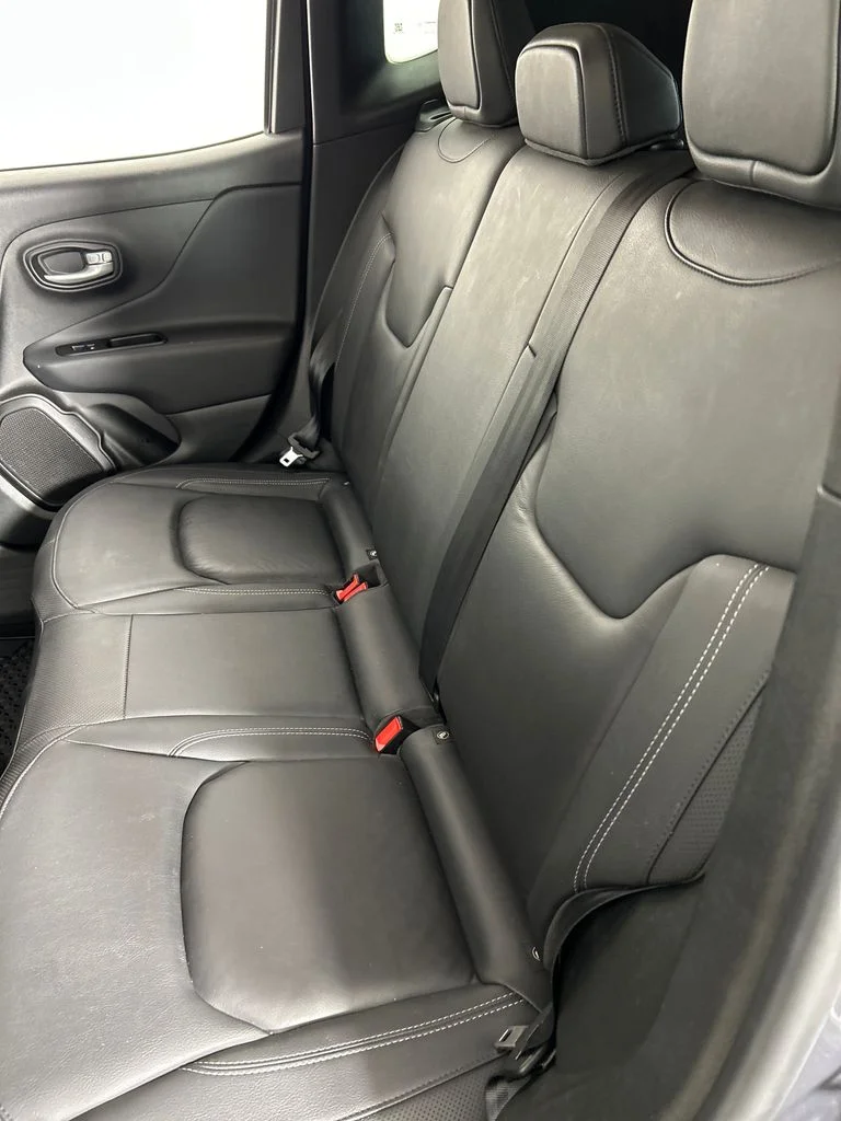 Used 2023 Gray Jeep Limited image 17