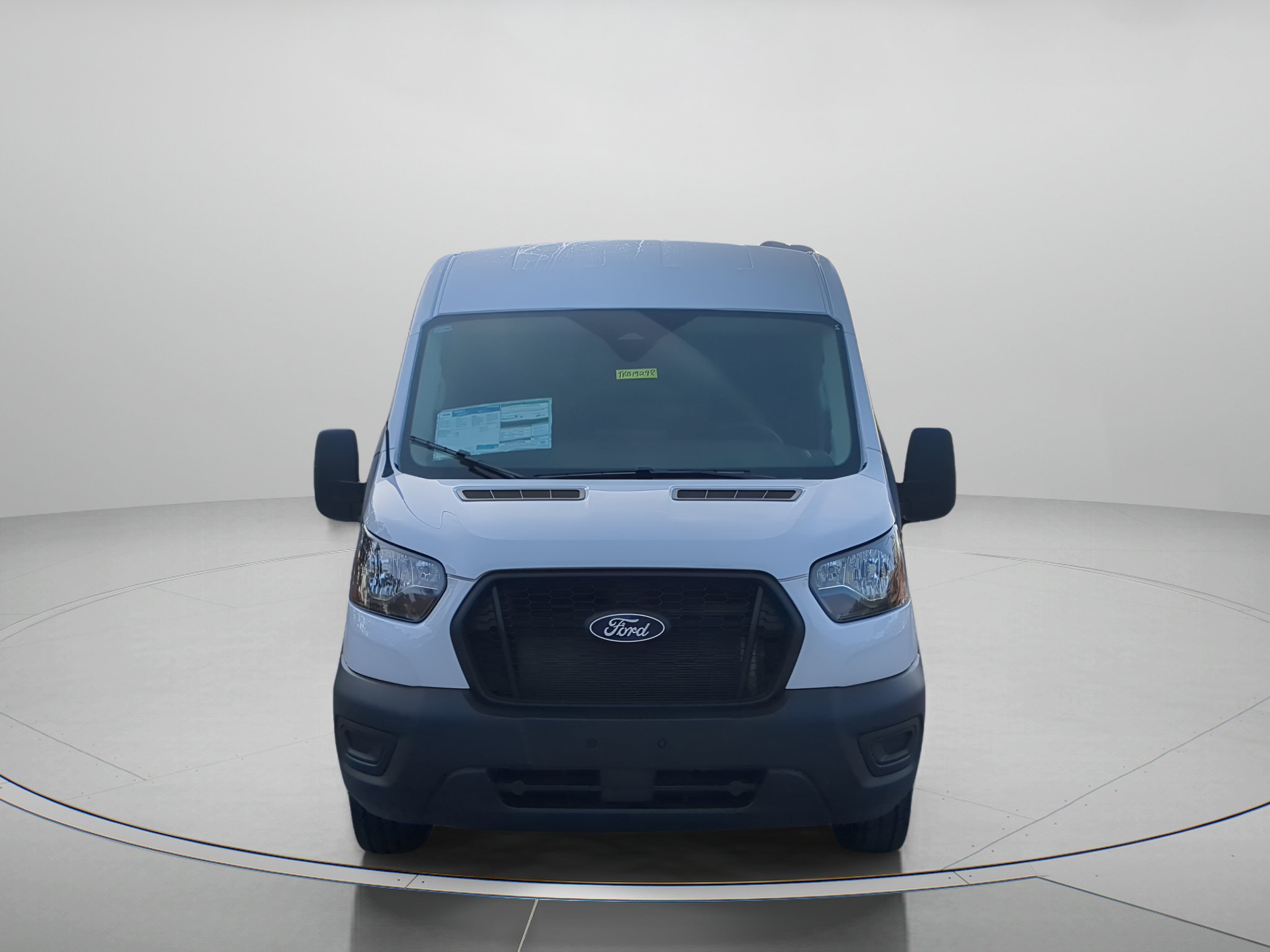 New 2026 Oxford White Ford Cargo Van image 34