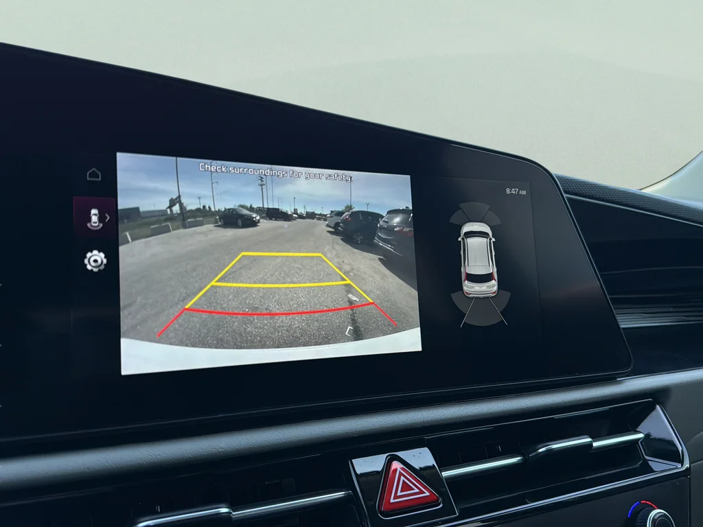 Used 2023 Snow White Pearl Kia Wave image 20