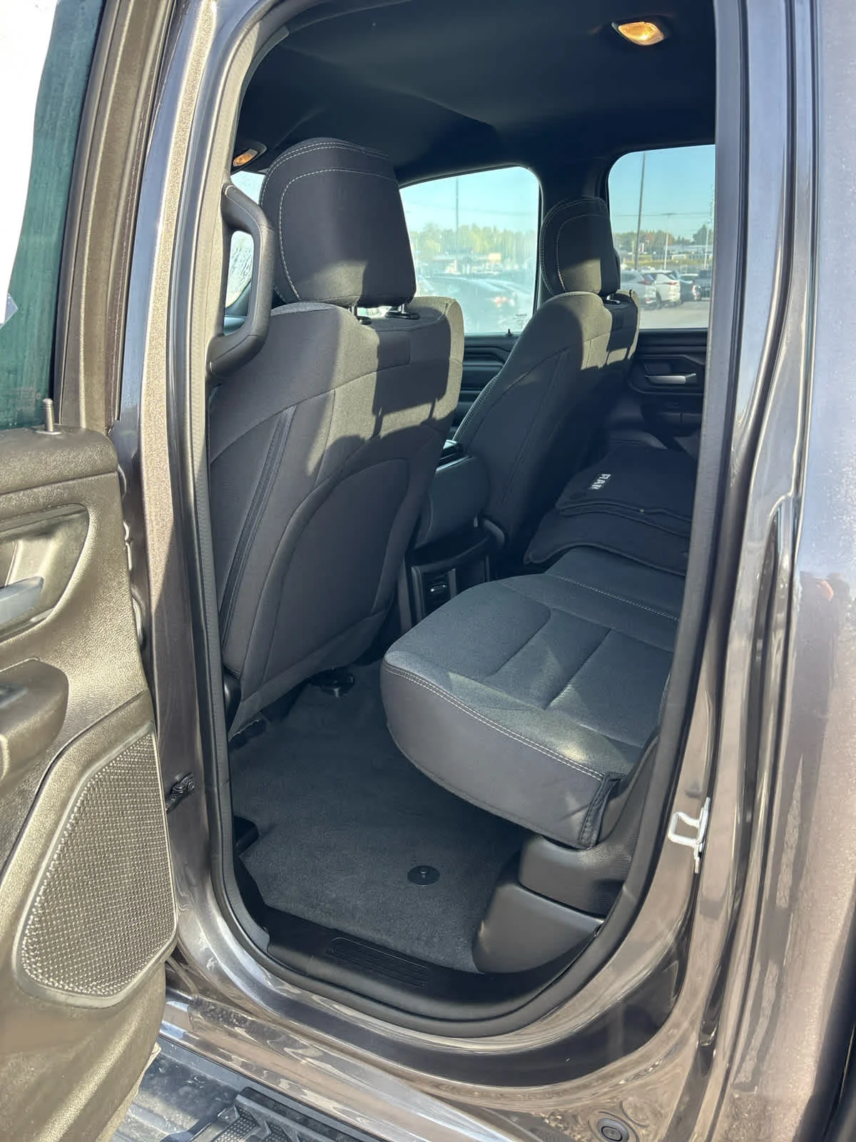 Used 2023 Granite Crystal Metallic Clearcoat Ram Tradesman image 9