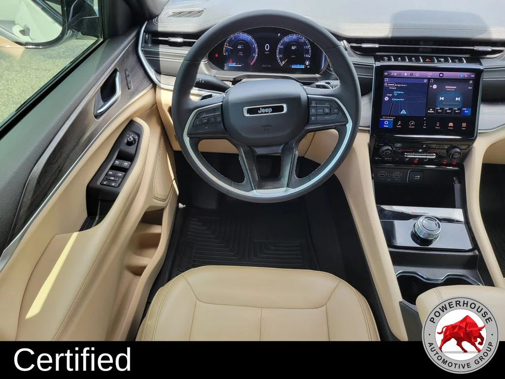 Used 2024 White Jeep Limited image 19