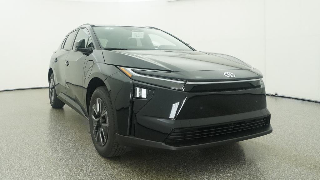 New 2026 Midnight Black Metallic Toyota XLE image 7