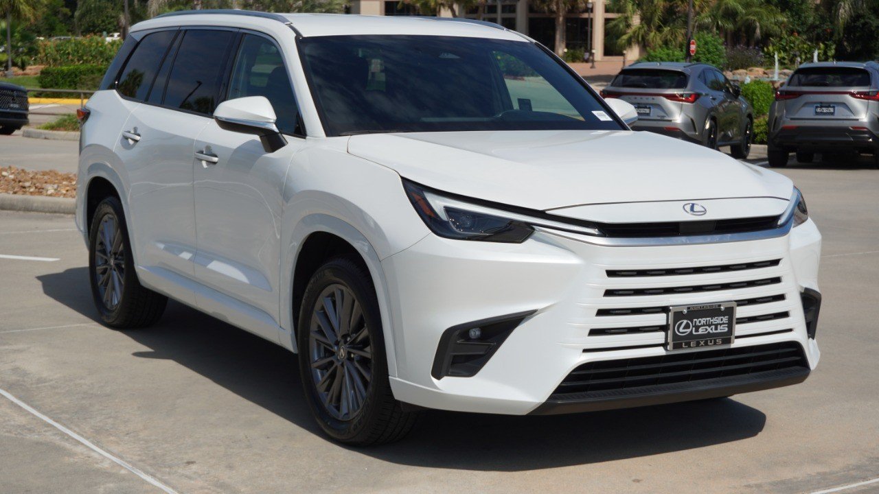 Certified Used 2024 White Lexus TX 350 image 3