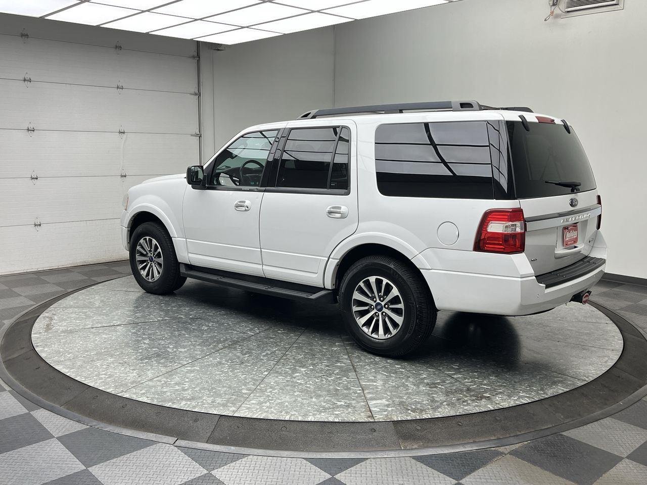 Used 2017 Ford Expedition XLT with VIN 1FMJU1JTXHEA52897 for sale in Fond du Lac, WI