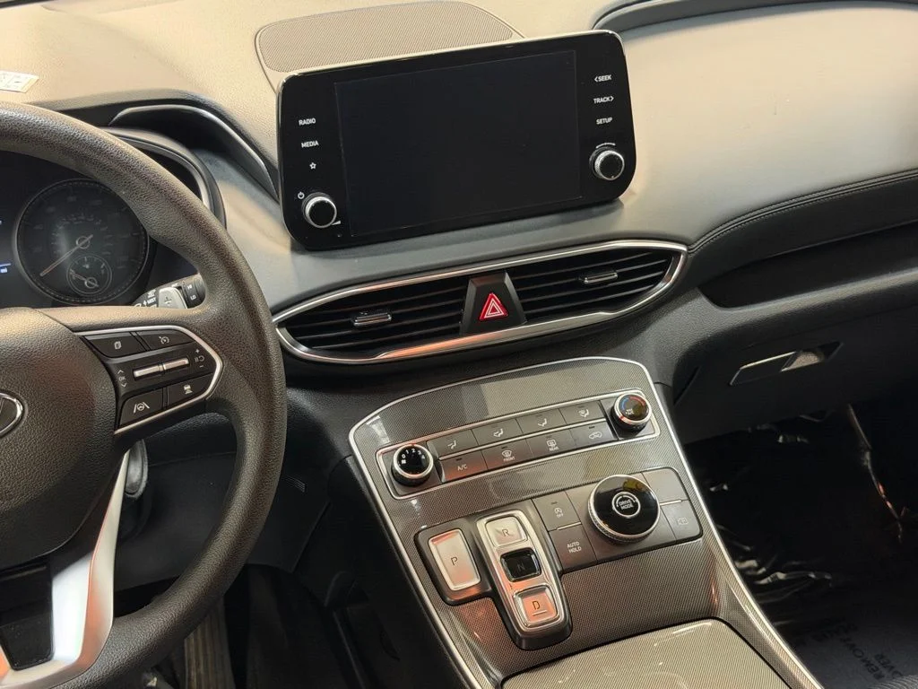 Certified Used 2022 Gray Hyundai SE image 24