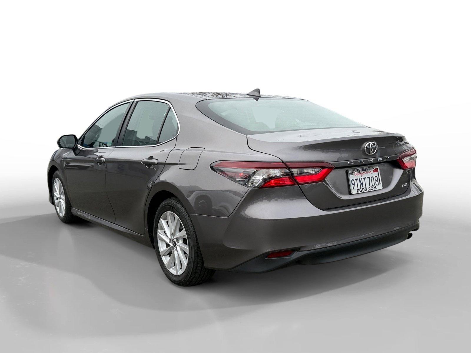 Used 2024 Predawn Gray Mica Toyota LE image 3