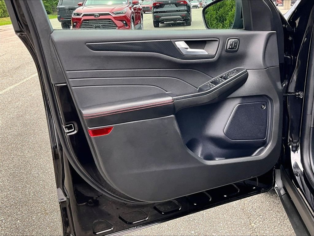 Used 2024 Black Ford ST-Line Elite image 9