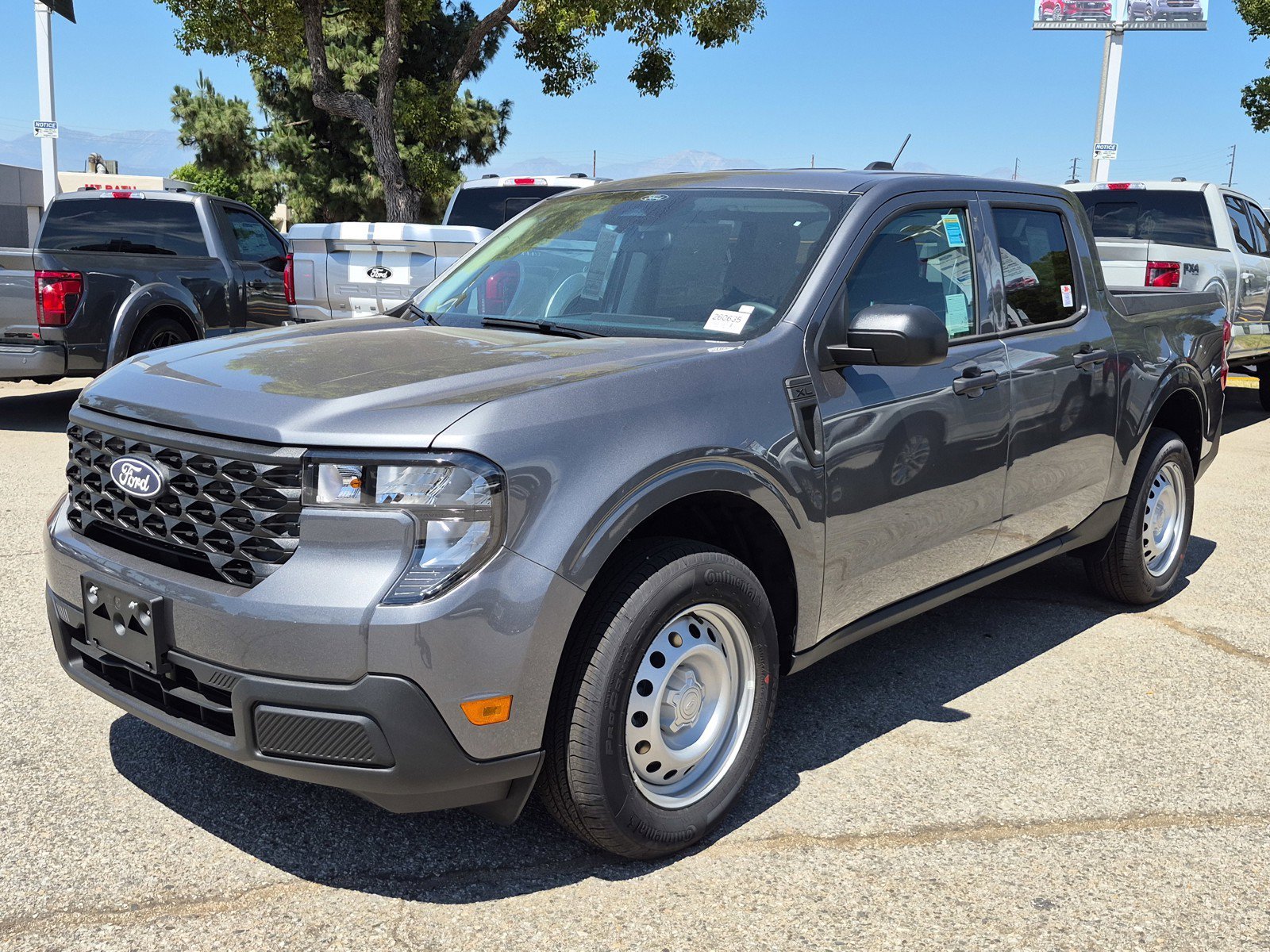 New 2026 Gray Ford XL image 3