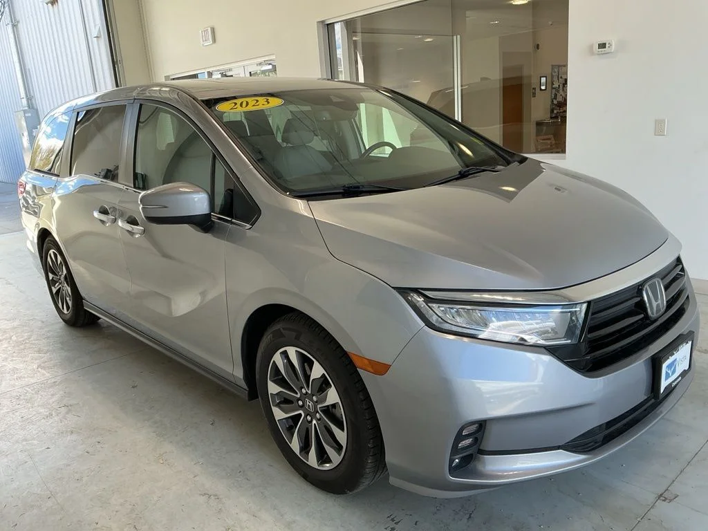 2023 Honda Odyssey EX-L's photo