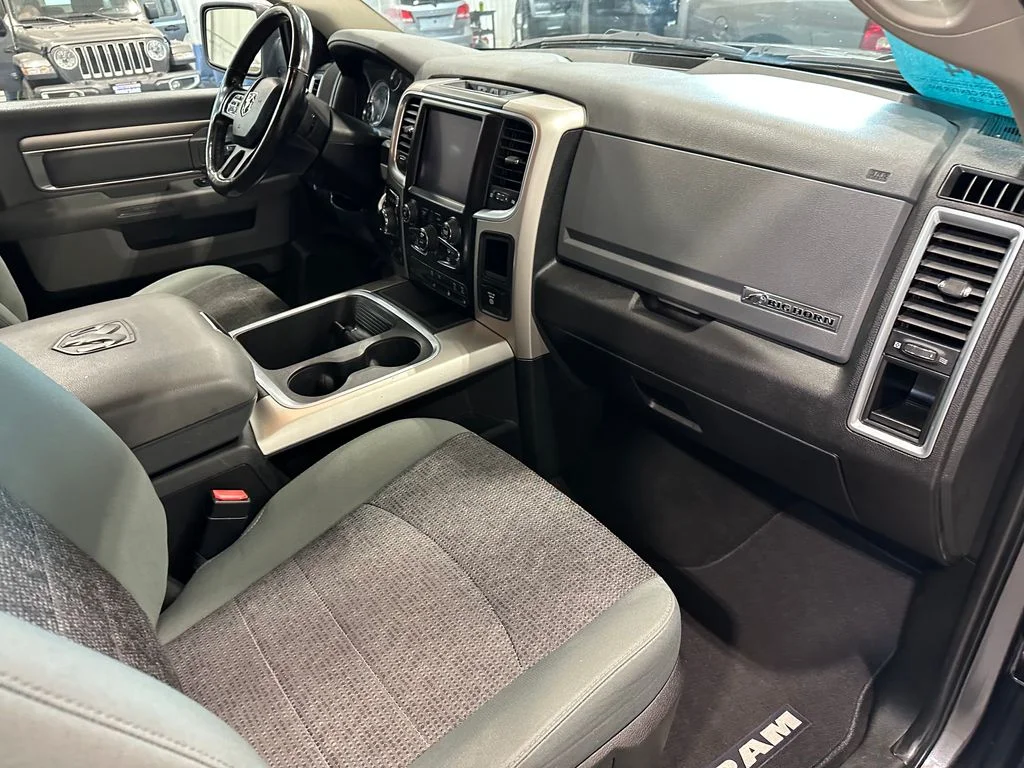 Used 2018 Gray Ram Big Horn image 33