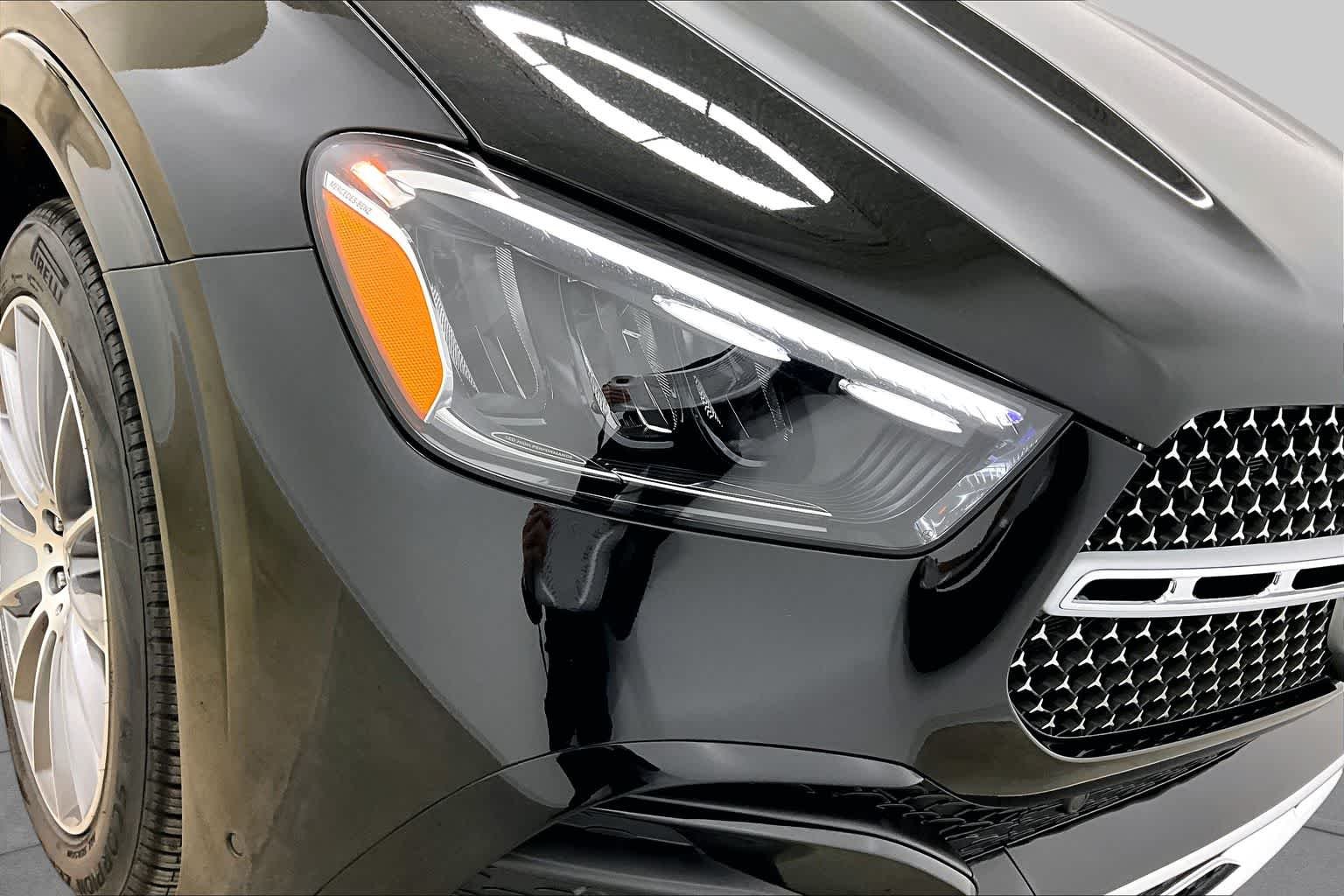 New 2026 Obsidian Black Metallic Mercedes-Benz GLE 450 image 13