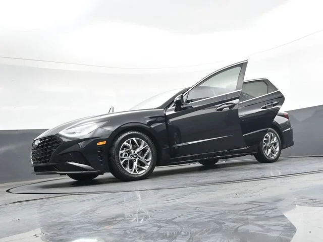 Used 2020 Black Hyundai SEL image 43