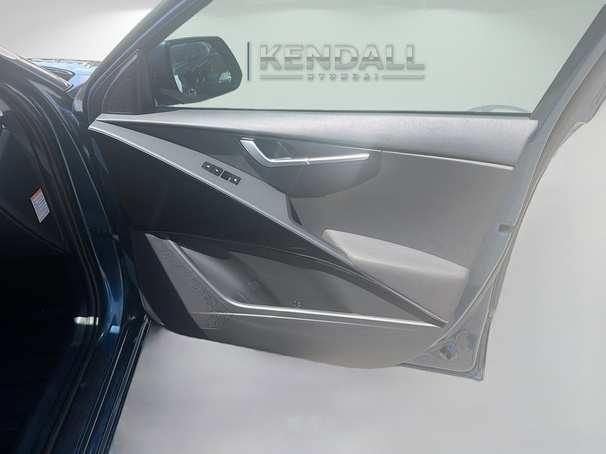 Used 2024 Mineral Blue Kia Wind image 31