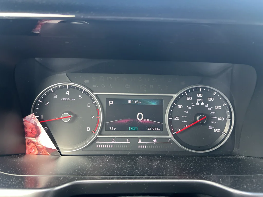Used 2022 Sapphire Blue Kia S image 8