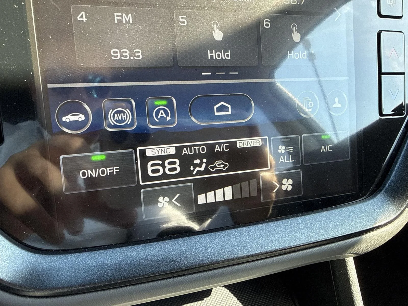 New 2026 Crystal White Pearl Subaru Premium image 24