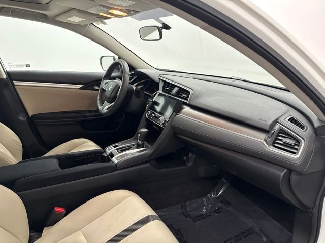 Used 2017 Taffeta White Honda EX image 22