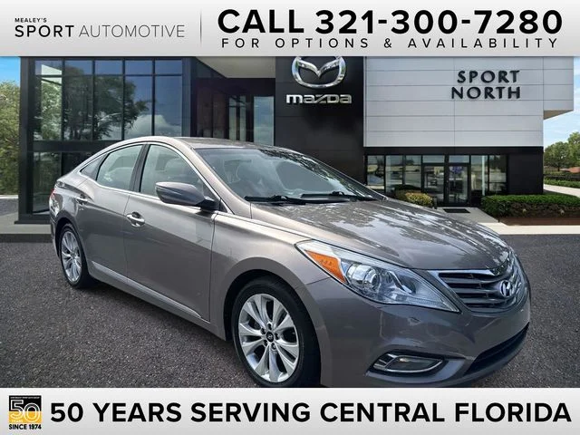 Used 2013 Brown Hyundai Base image 1