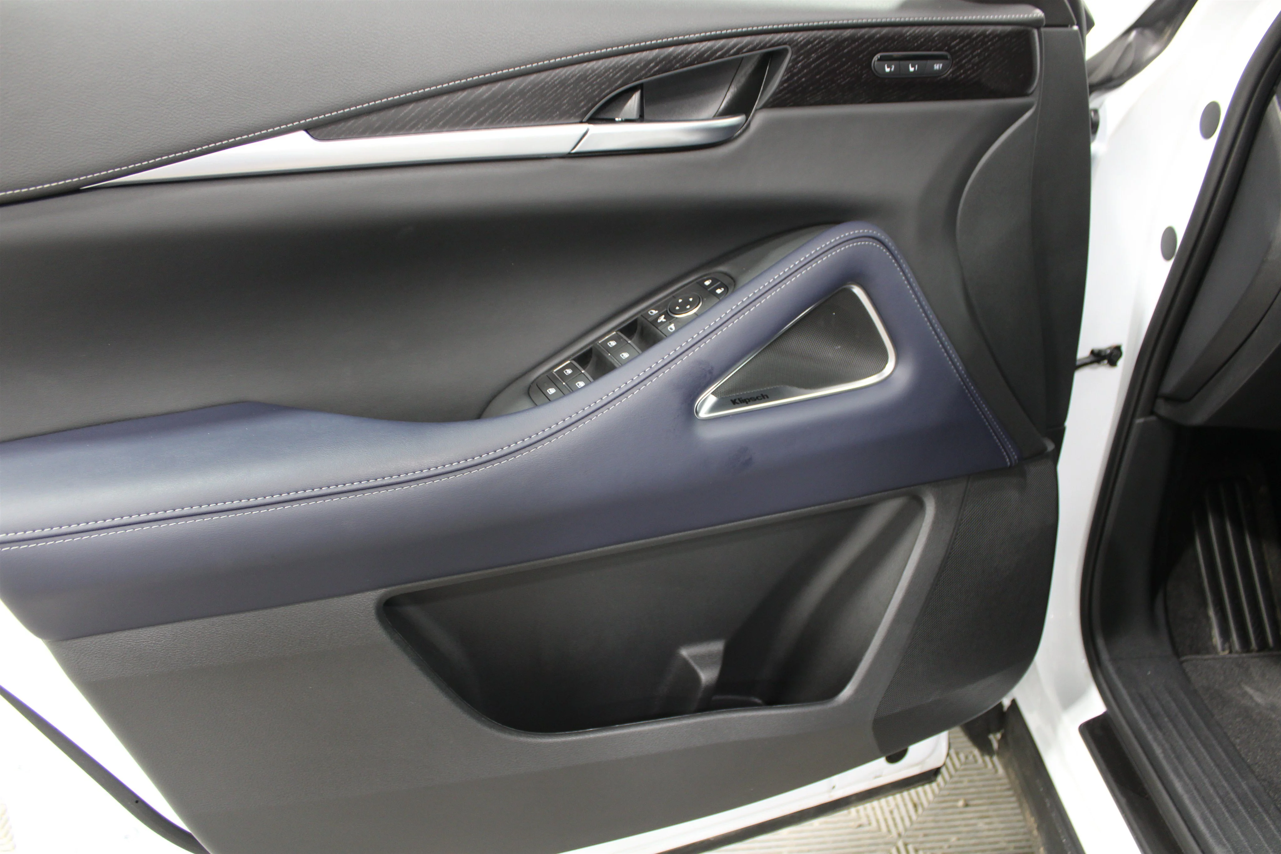 2026 INFINITI QX60 Sport - Photo 6