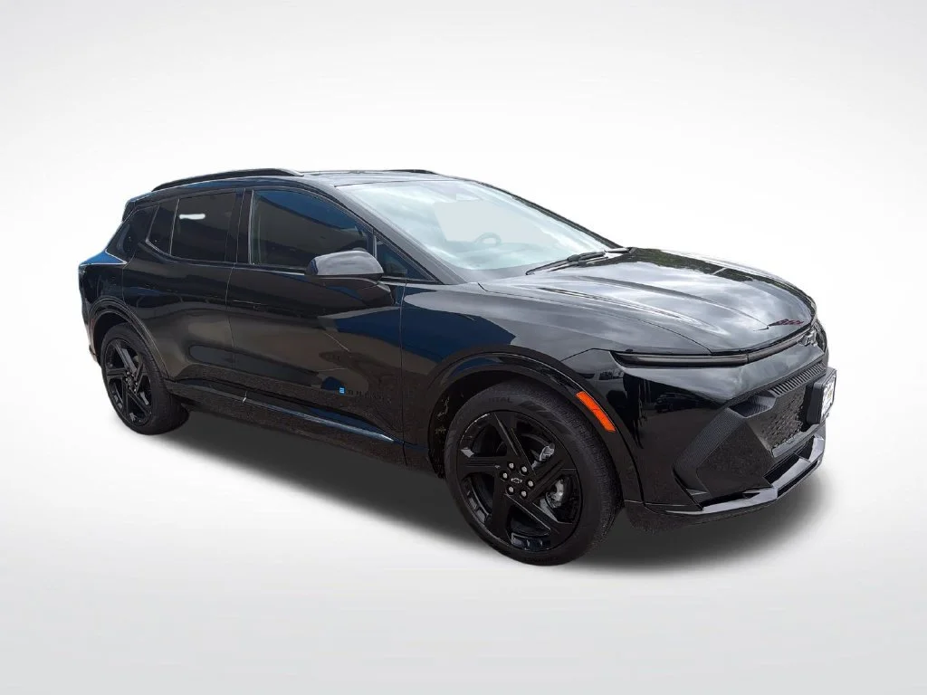 2025 Chevrolet Equinox EV RS - Photo 38