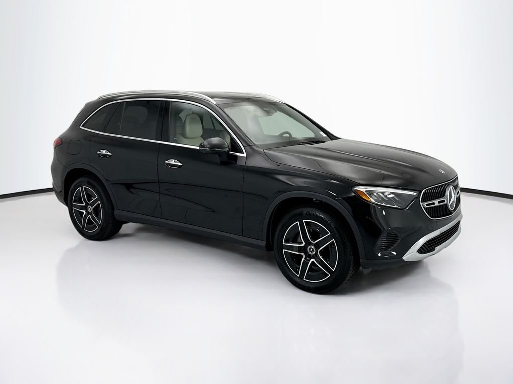 New 2026 Obsidian Black Metallic Mercedes-Benz GLC 300 image 3