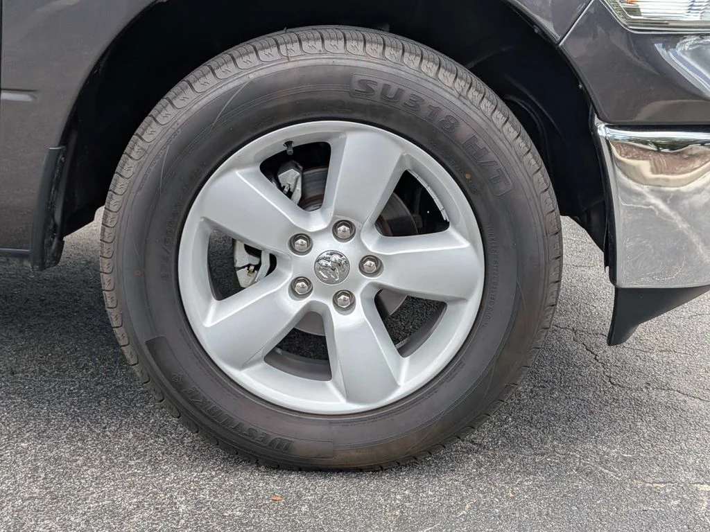Used 2024 Gray Ram SLT image 12
