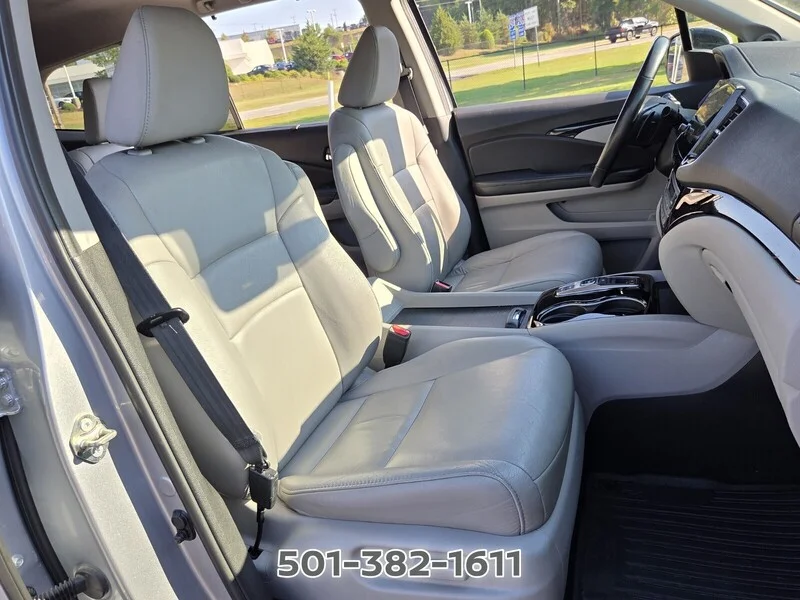 Used 2020 Lunar Silver Metallic Honda TOURING 7-PASSENGER 2WD image 19