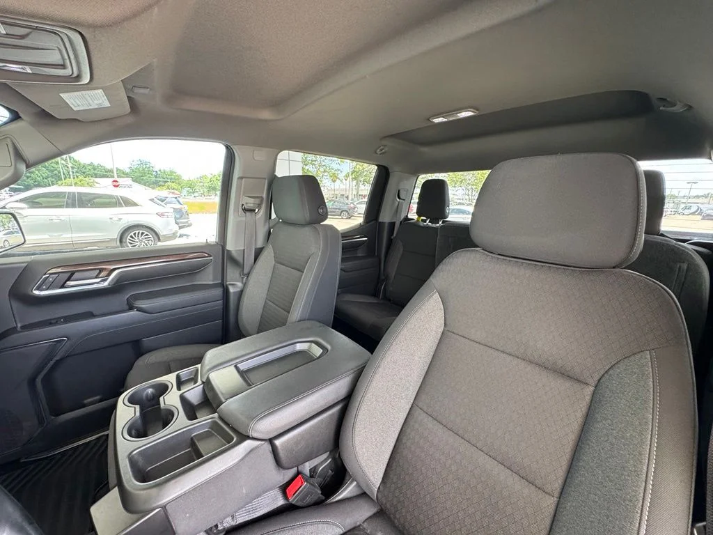 Used 2023 Gray Chevrolet LT image 15