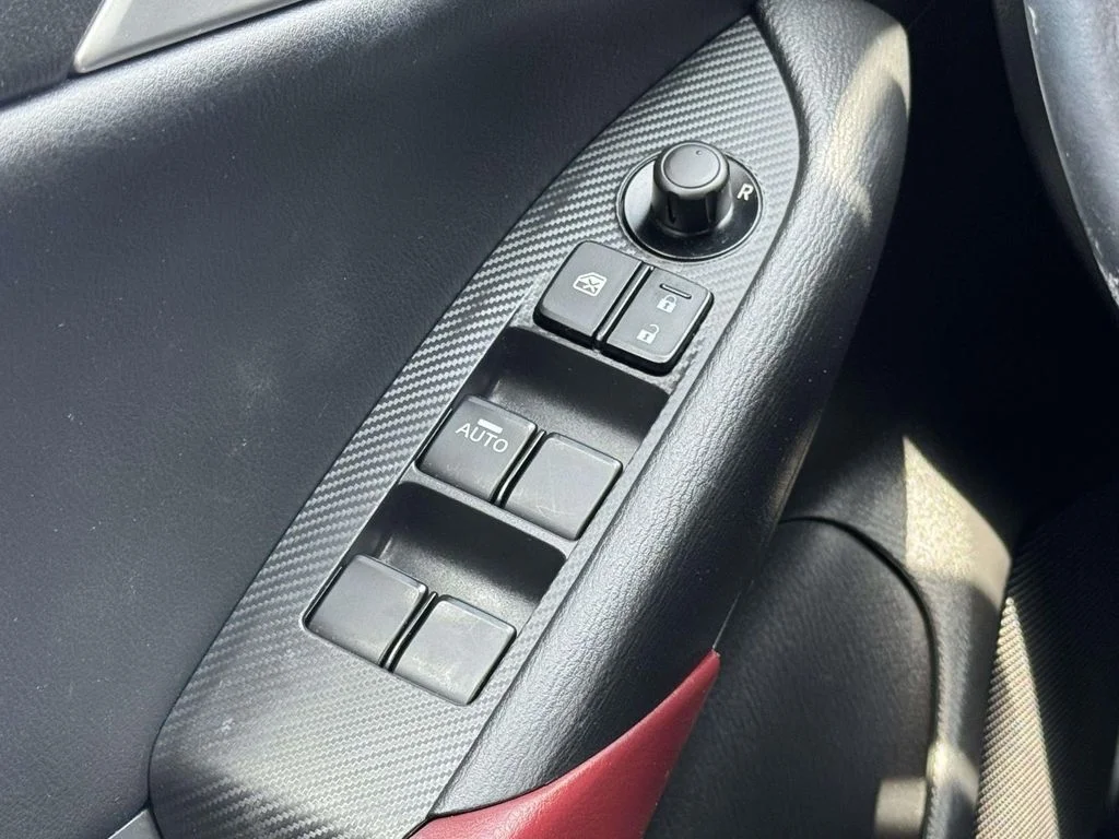 Used 2016 Red Mazda Touring image 27