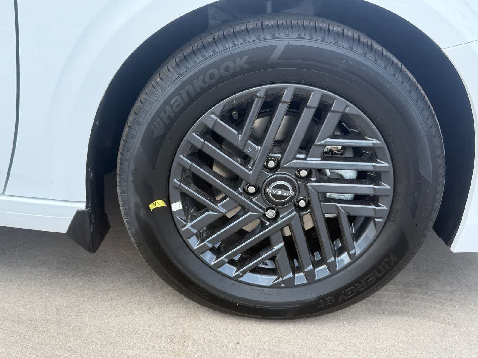 2026 Nissan Sentra SV - Photo 10