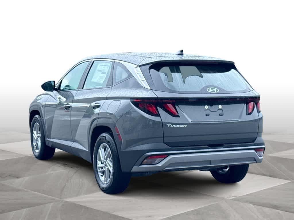 New 2026 Hampton Gray Hyundai SE FWD image 6