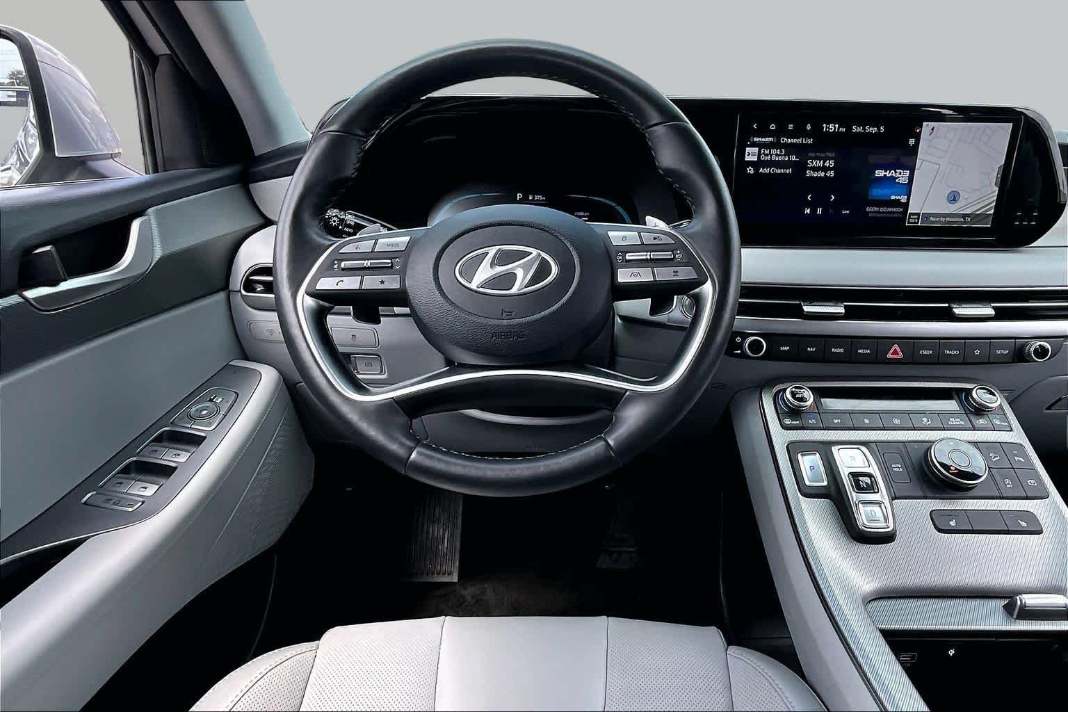 Used 2025 Typhoon Silver Hyundai SEL image 6