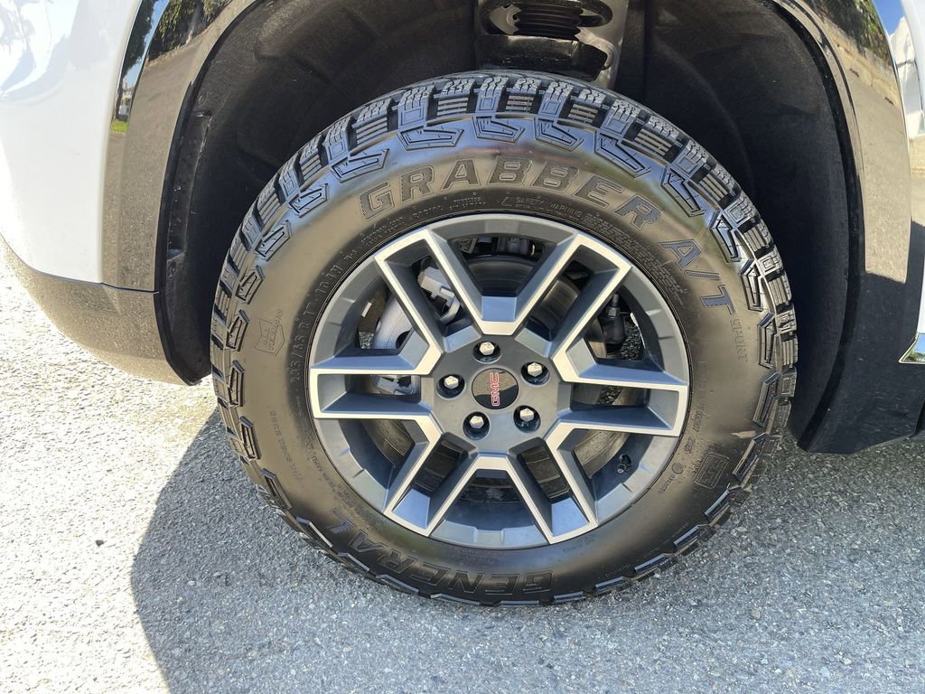 2026 GMC Terrain AT4 - Photo 32