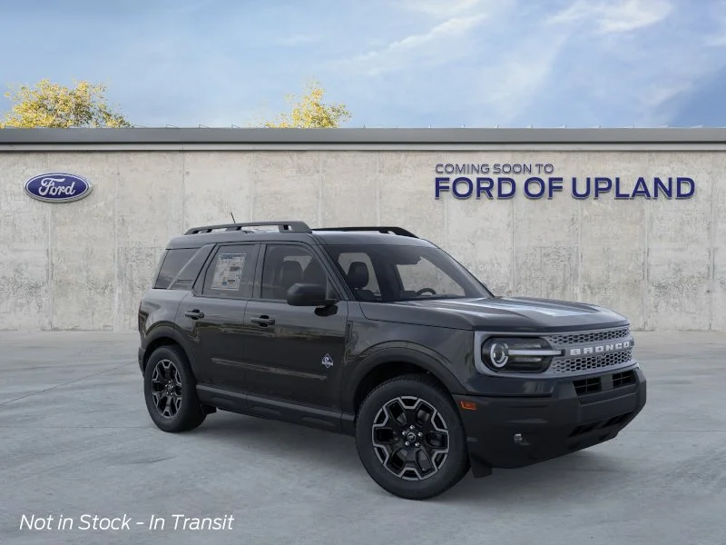 New 2026 Shadow Black Ford Outer Banks® image 7