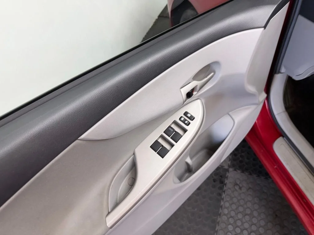 Used 2012 Barcelona Red Metallic Toyota LE image 15
