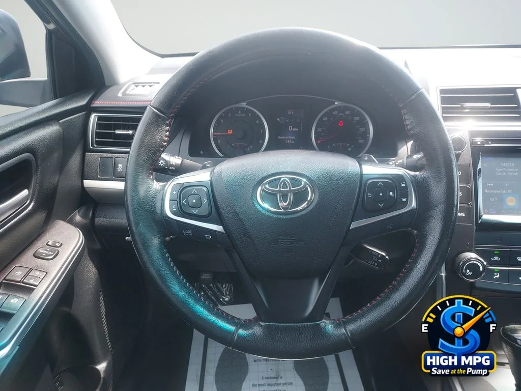 Used 2016 Gray Toyota SE image 21
