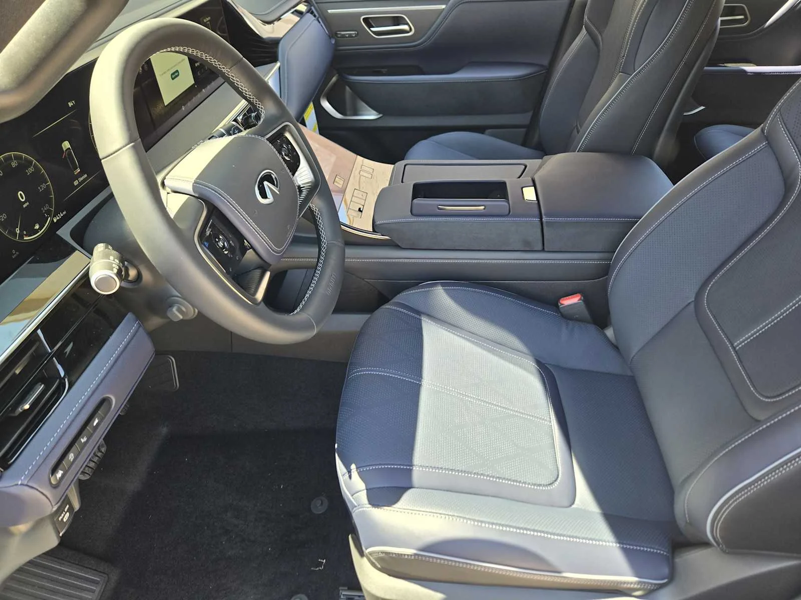New 2026 RADIANT WHITE INFINITI Sport 4WD image 8
