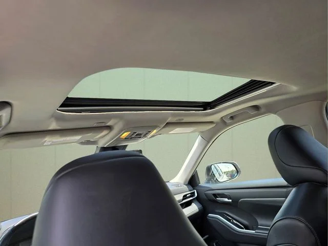 Used 2024 Beige Toyota XLE image 6