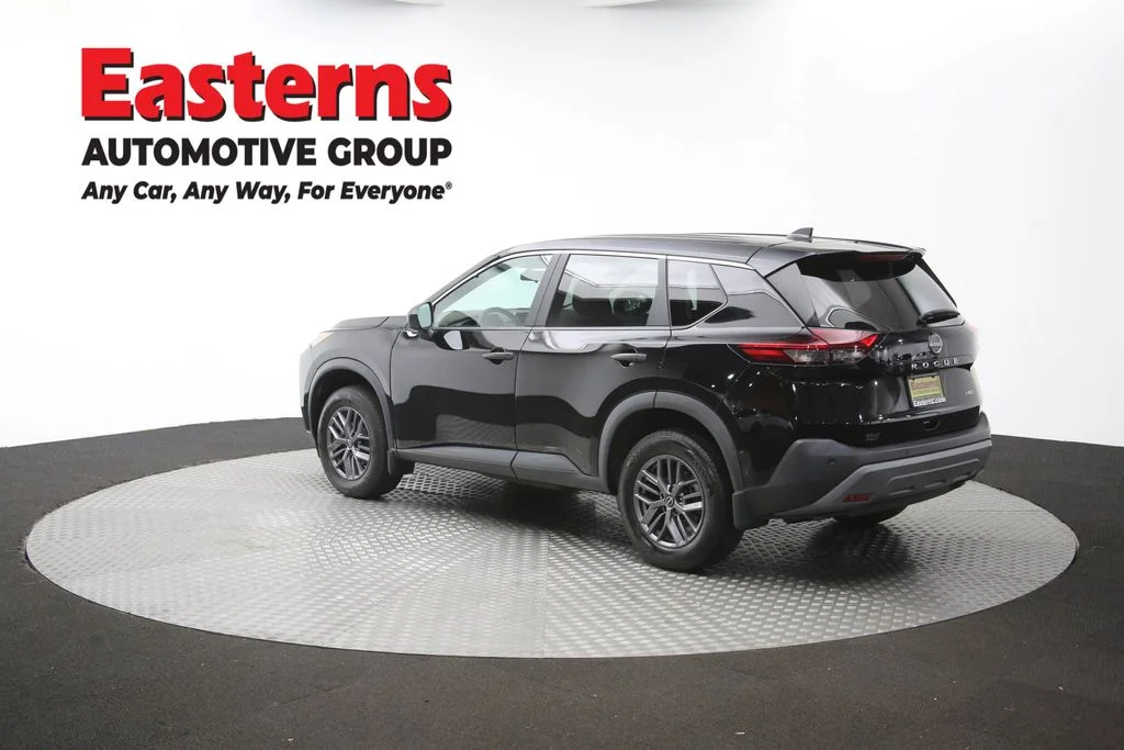 Used 2023 Black Nissan S image 65