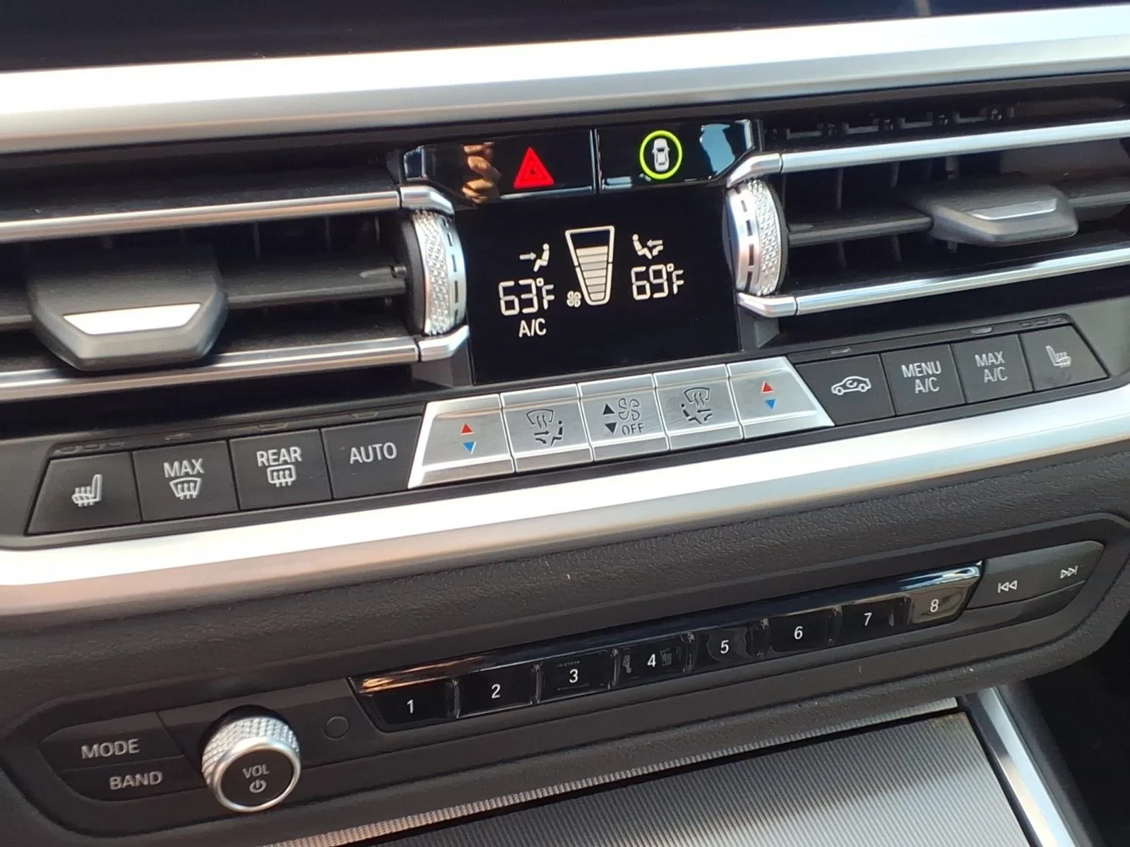 Used 2020 Mineral Gray Metallic BMW 330i xDrive image 26