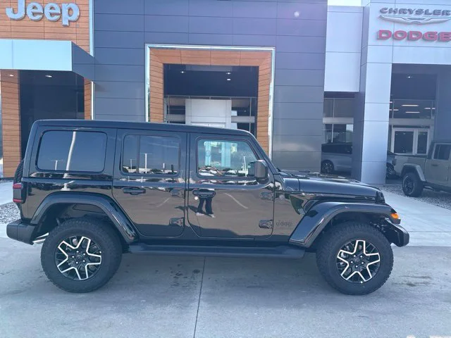 New 2027 Black Jeep Sahara image 2