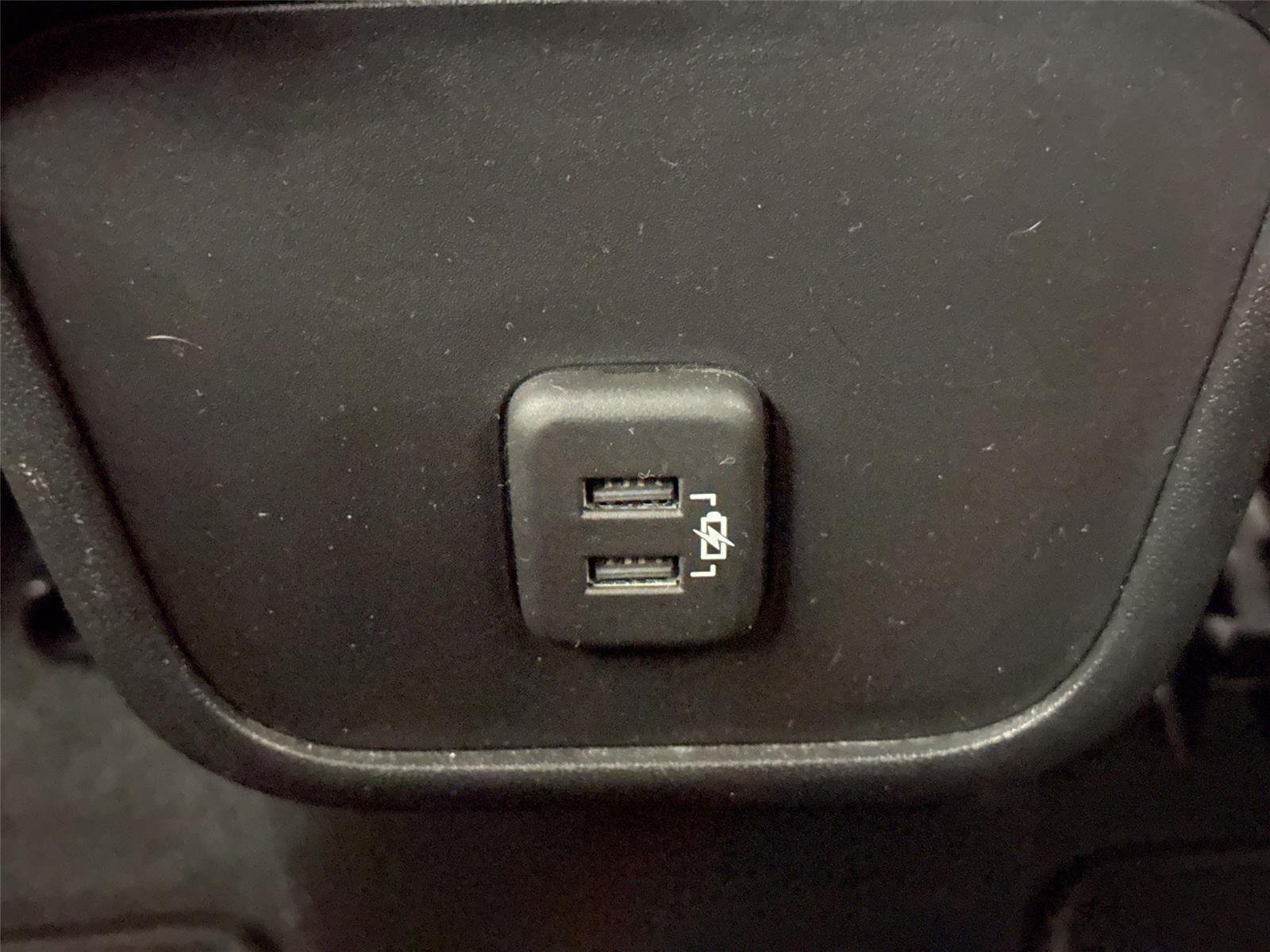 Used 2020 Nightfall Gray Metallic Chevrolet LT image 33