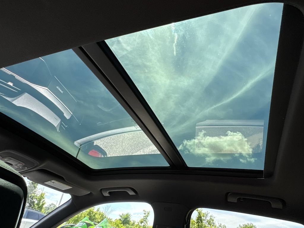 Used 2025  Audi Premium image 16