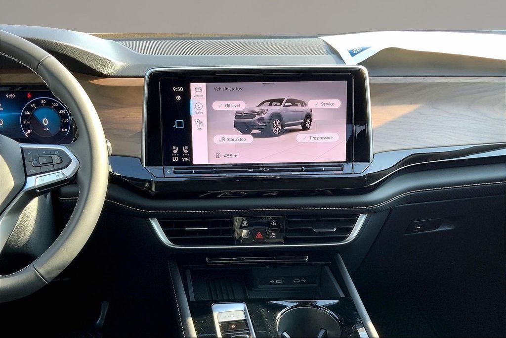 New 2026 Deep Black Pearl Volkswagen 2.0T SE w/Technology image 6