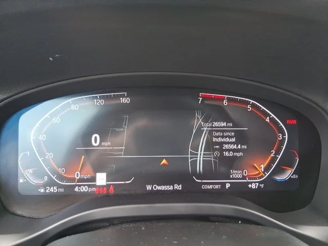 Used 2023 Gray BMW sDrive30i image 7