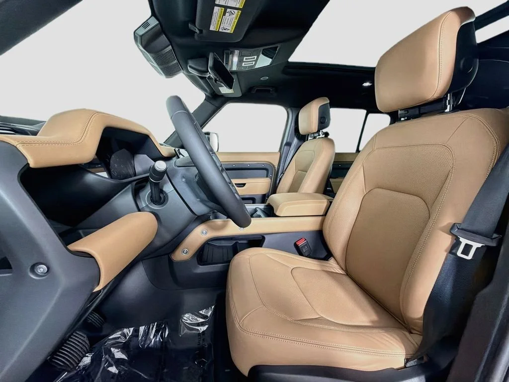 2026 Land Rover Defender X-Dynamic SE - Photo 22